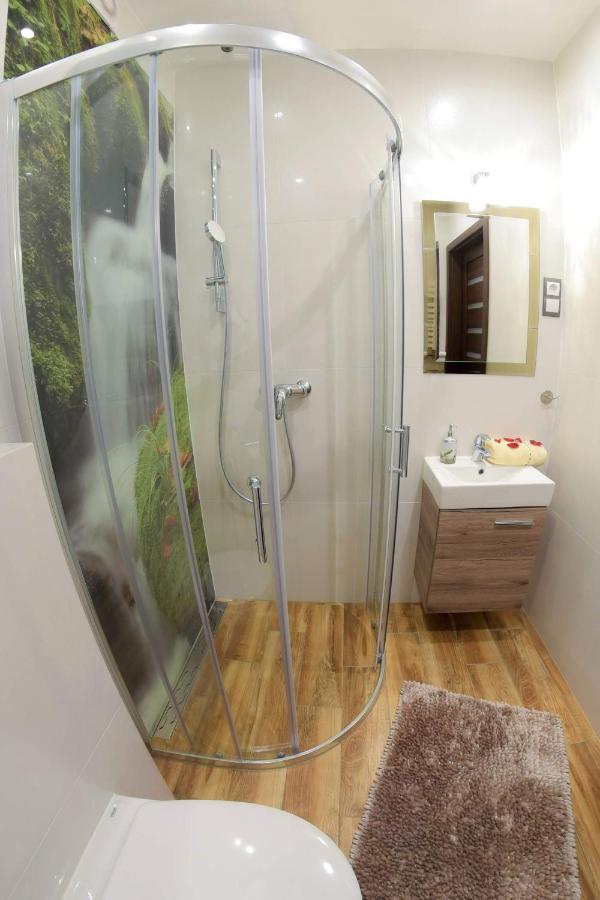 Apartment Jacuzzi Krakow Exterior photo