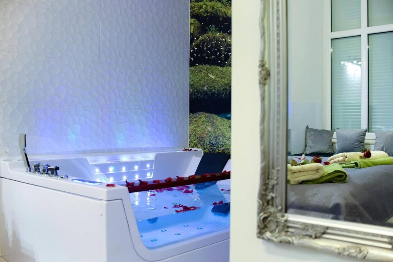 Apartment Jacuzzi Krakow Exterior photo