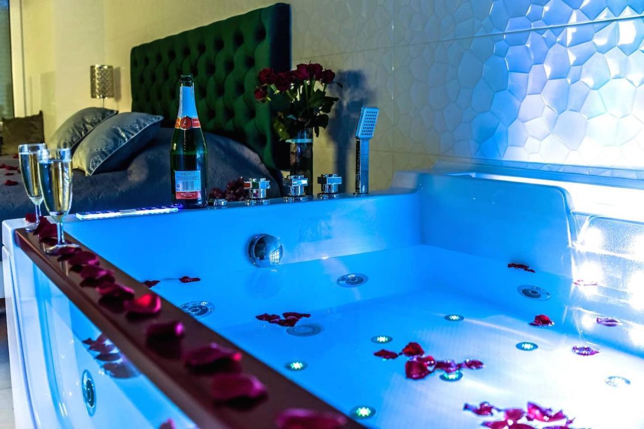 Apartment Jacuzzi Krakow Exterior photo